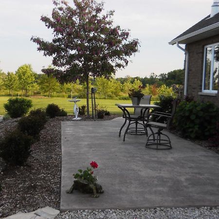 Wenzler'S Landing B&B Wheatley Dış mekan fotoğraf